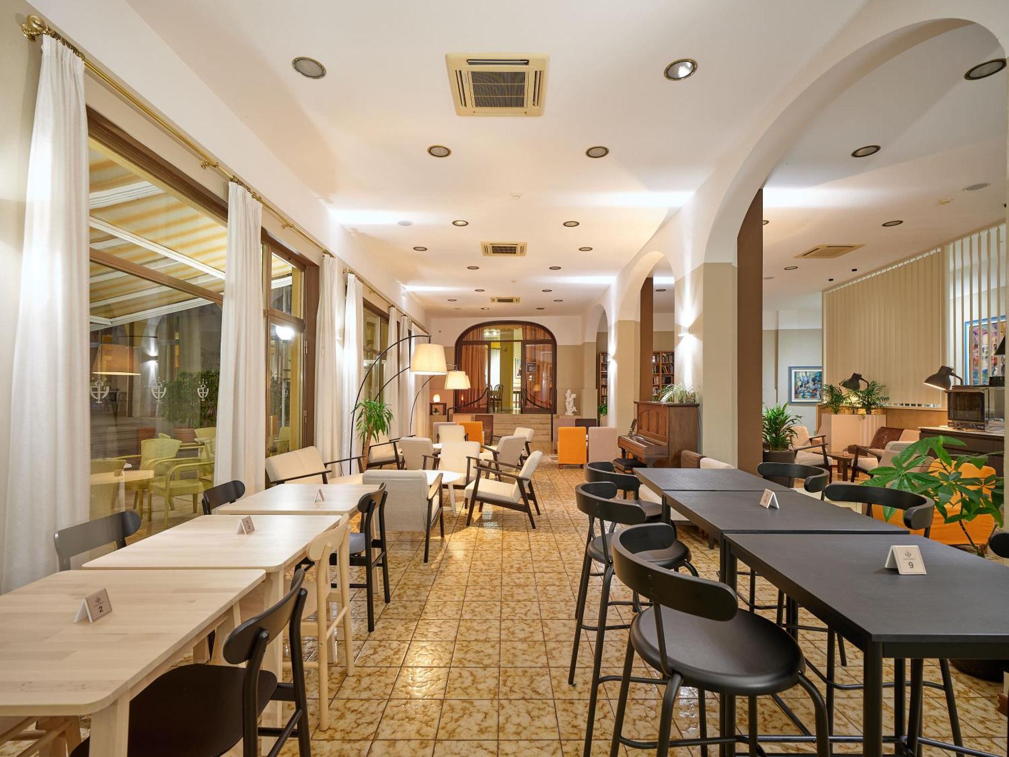 Hotel Bisesti ***S غارْدا المظهر الخارجي الصورة