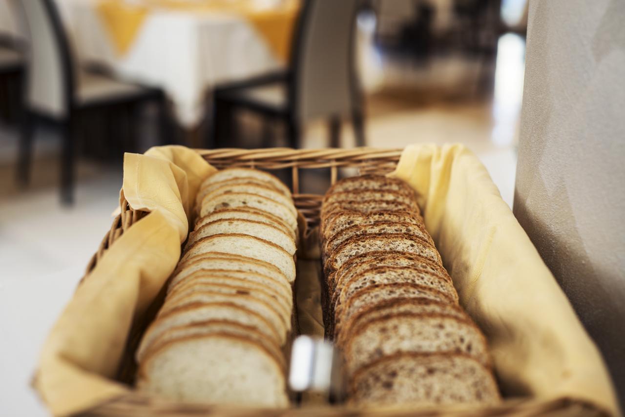 Hotel Bisesti ***S غارْدا المظهر الخارجي الصورة