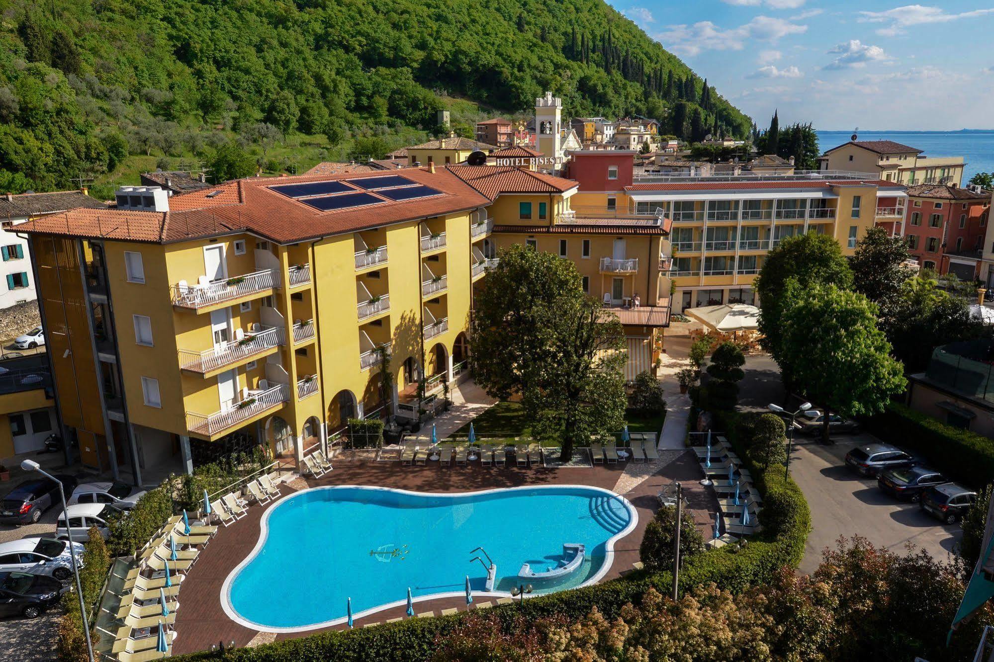 Hotel Bisesti ***S غارْدا المظهر الخارجي الصورة
